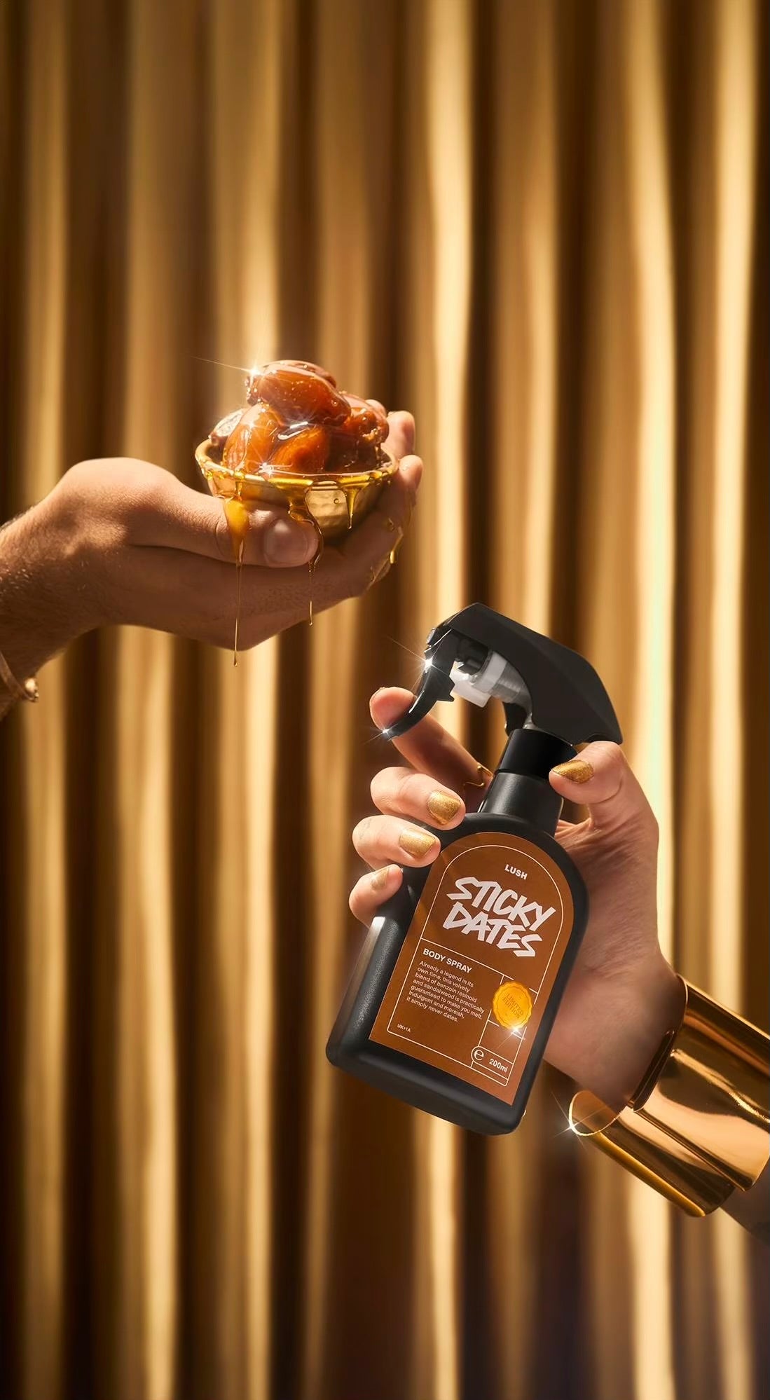 Lush Sticky Dates Body Spray
